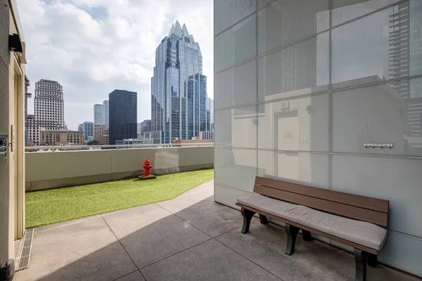 $1,700,000 | 200 Congress Avenue, Unit 26C, Austin, TX 78701