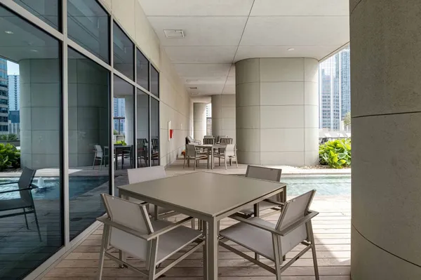 $1,700,000 | 200 Congress Avenue, Unit 26C, Austin, TX 78701