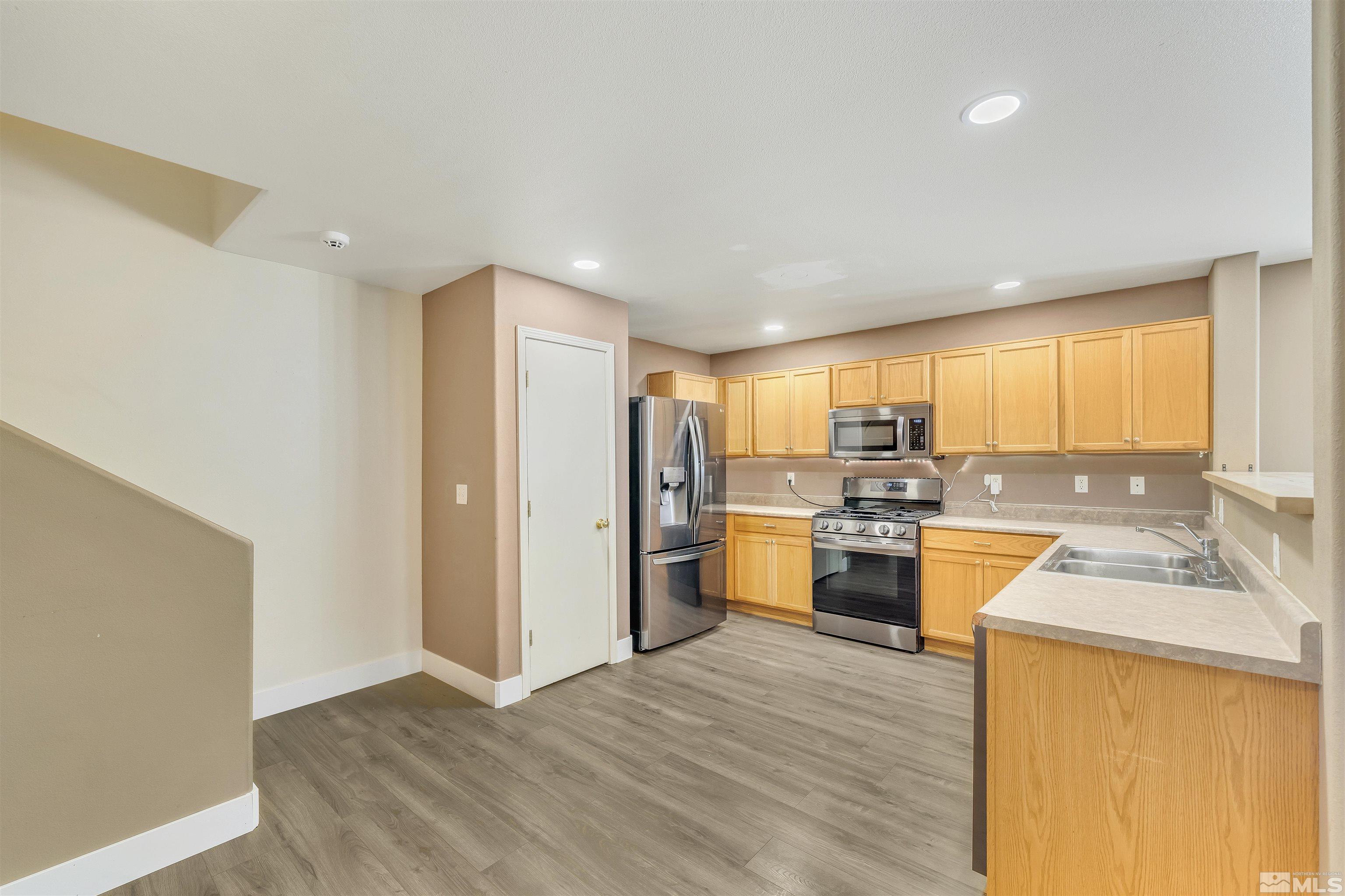 8956 Red Baron Boulevard Reno, NV 89506 - Photo 8 of 24 Photo 8