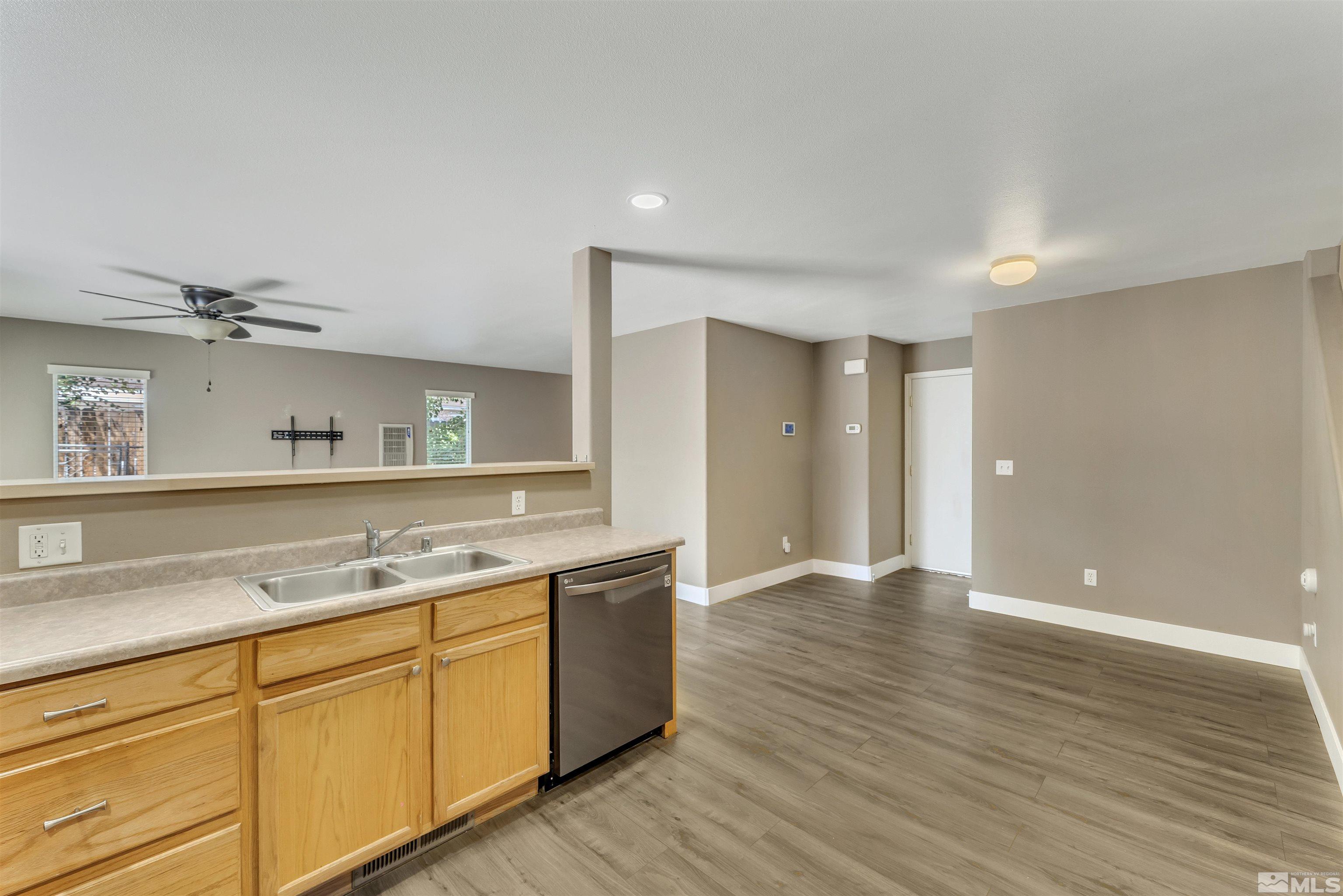8956 Red Baron Boulevard Reno, NV 89506 - Photo 10 of 24 Photo 10