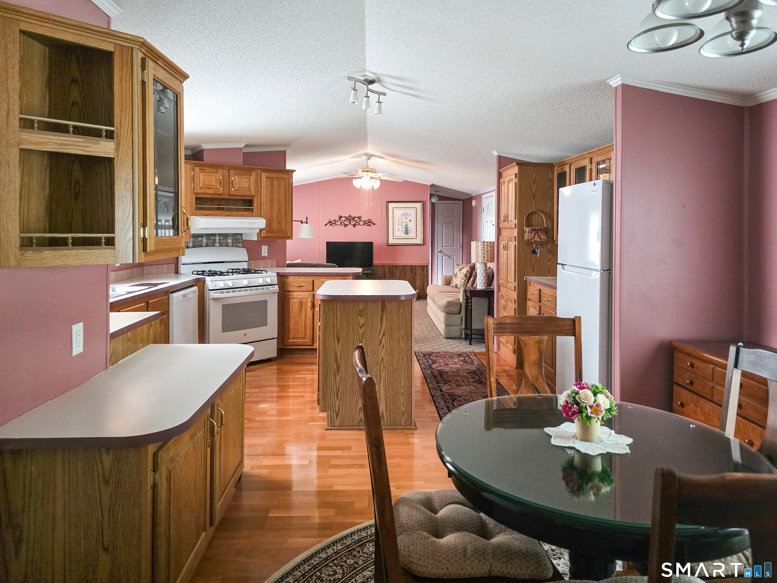 136 Hunters Road Norwich, CT 06360 - Photo 16 of 26 Gallery Image 16