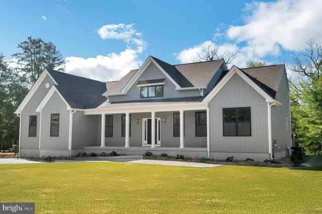 $1,097,500 | 3455 A Durham Road, Doylestown, PA 18902