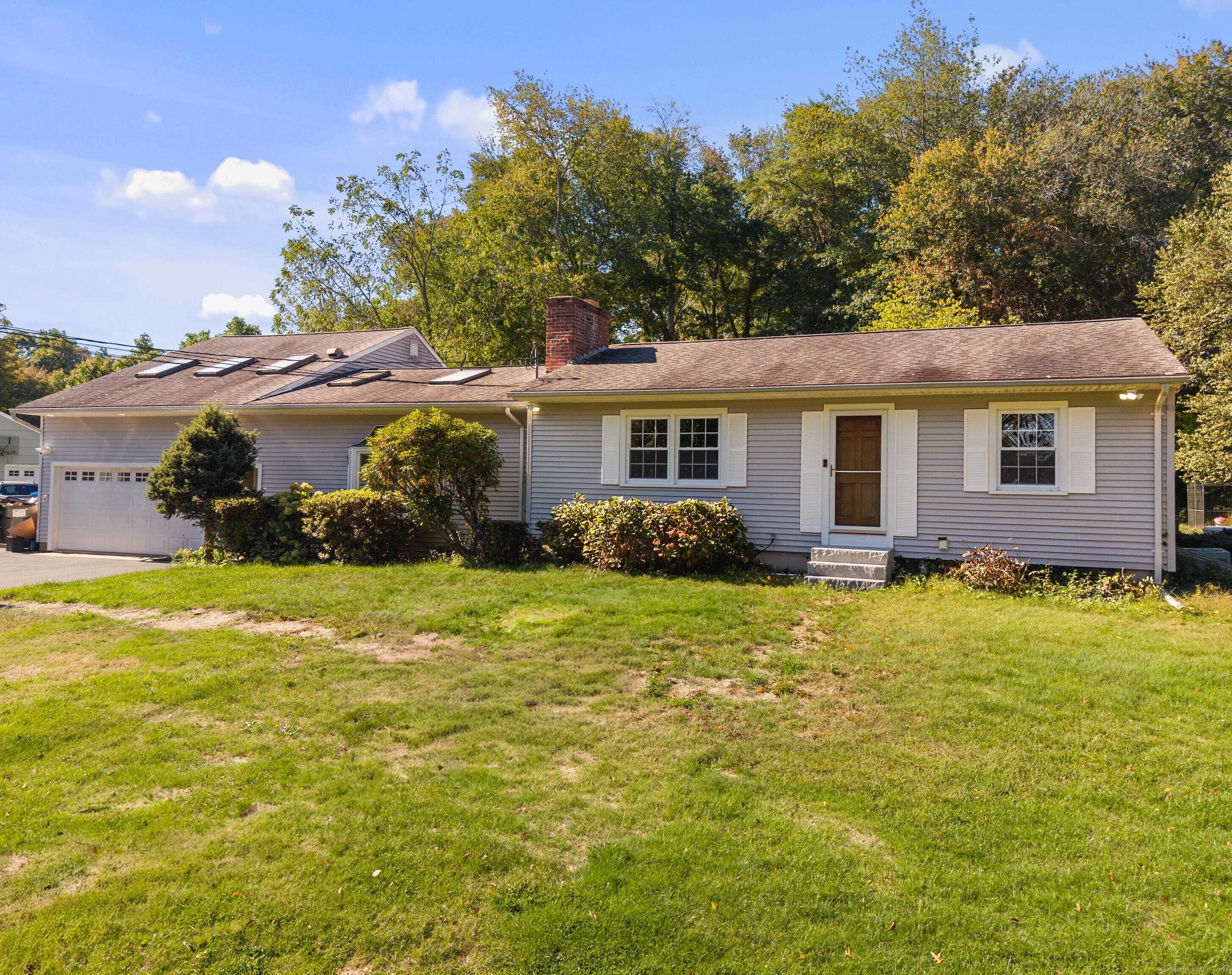 360 East River Road Guilford, CT 06437 - Photo 1 of 1 Front of the house