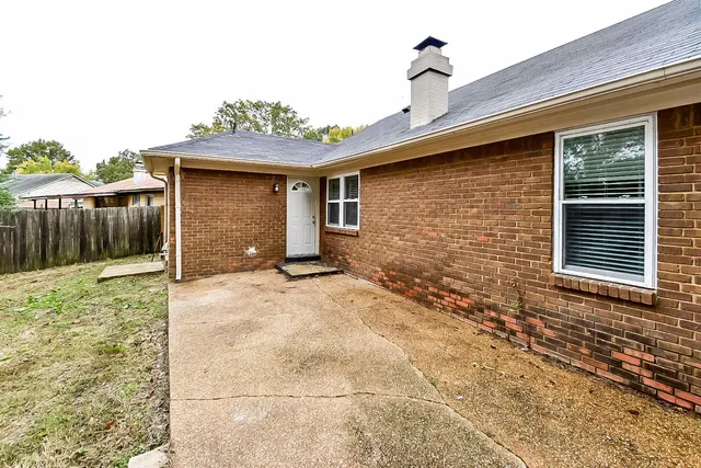 $1,320 | 3243 Holly Berry Drive, Memphis, TN 38118