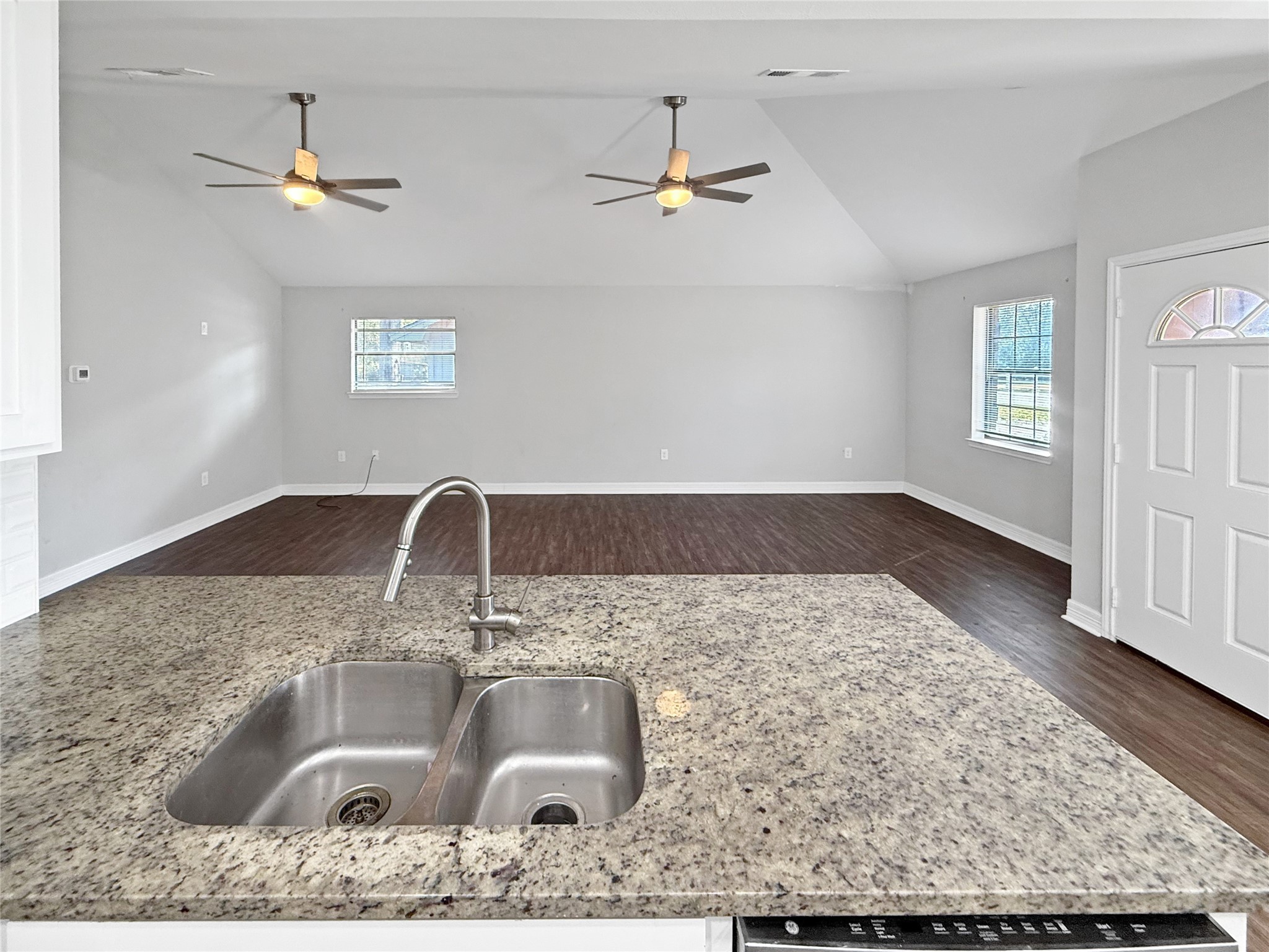 580 West Chance Cutoff Lumberton, TX 77657 - Photo 11 of 24