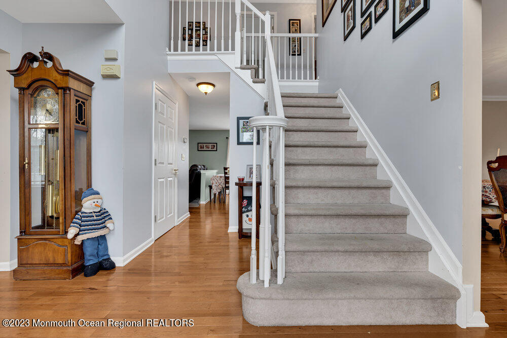 30 Assateague Road Howell, NJ 07731 - Photo 6 of 39 Foyer