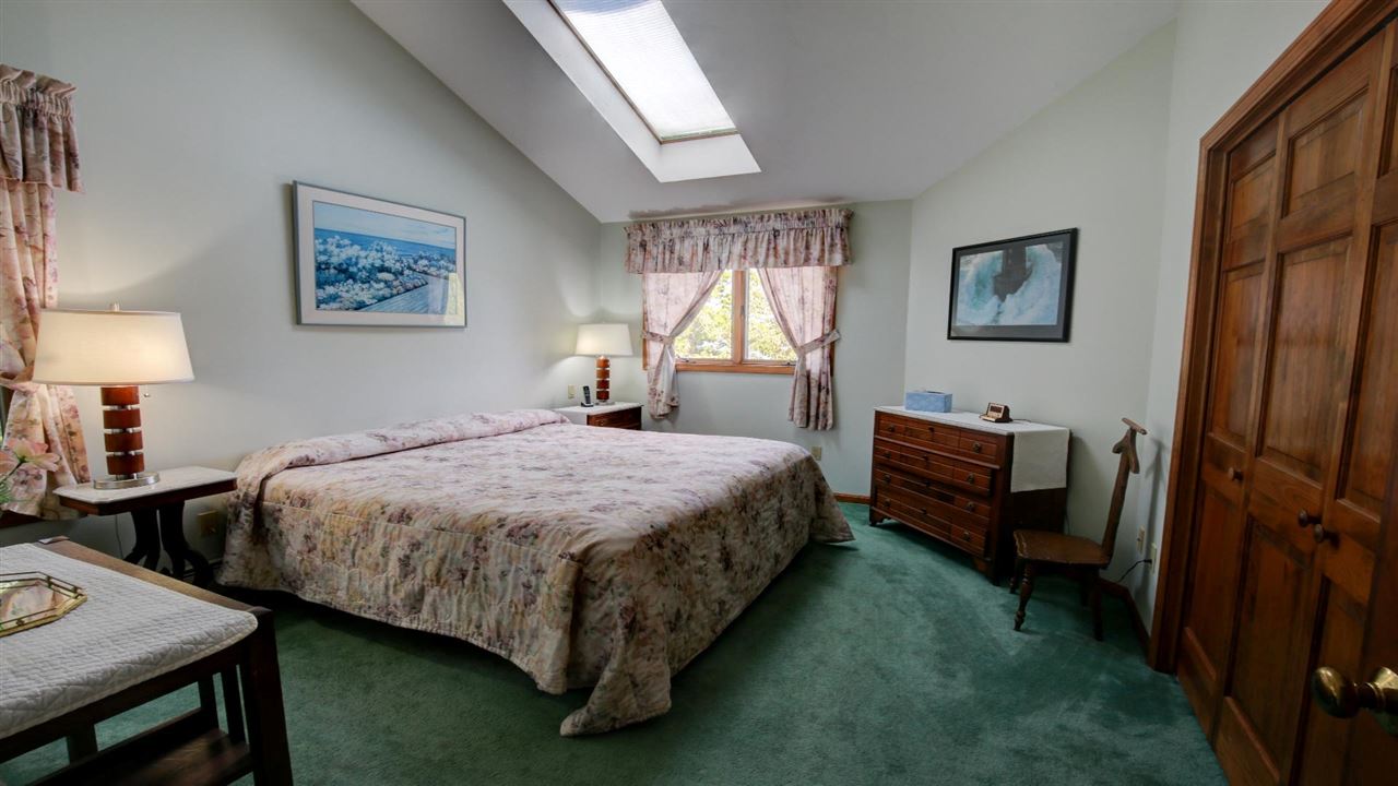 121 Dockham Shore Road Gilford, NH 03249 - Photo 24 of 40