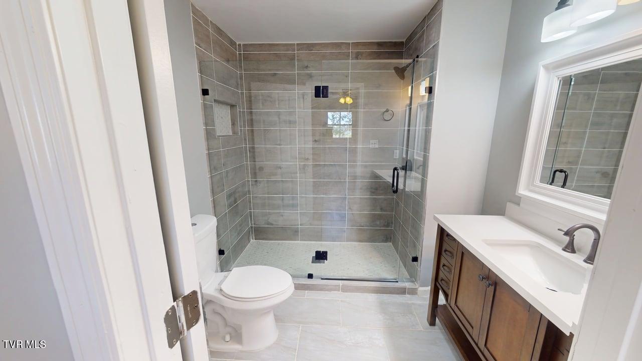 231 Guthries Gap Road Bulls Gap, TN 37711 - Photo 12 of 70 231-Guthries-Gap-Rd-JV-09192025_090855