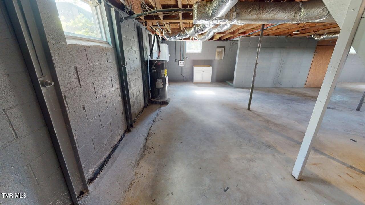 231 Guthries Gap Road Bulls Gap, TN 37711 - Photo 15 of 70 231-Guthries-Gap-Rd-JV-09192025_091016