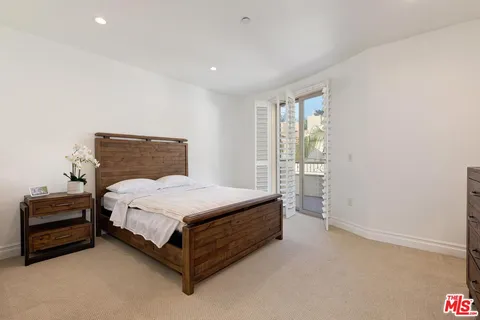 $1,575,000 | 841 Westmount Drive, Unit 116, West Hollywood, CA 90069