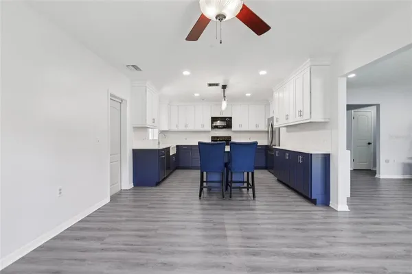 $459,000 | 1009 Black Knight Drive, Valrico, FL 33594