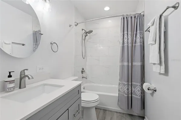 $459,000 | 1009 Black Knight Drive, Valrico, FL 33594