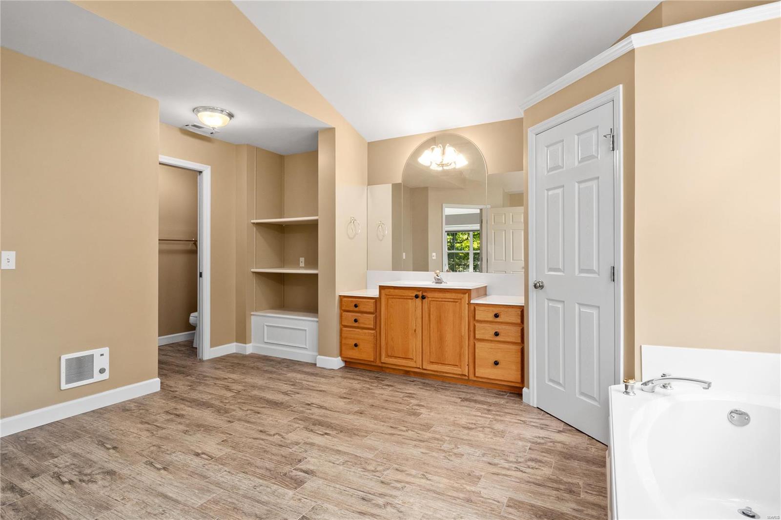 3833 Indian Ridge Lane Defiance, MO 63341 - Photo 27 of 54 Gallery Image 27