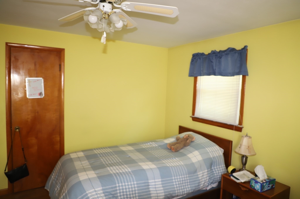 25 Peer Street Springfield, MA 01109 - Photo 16 of 26 Gallery Image 16