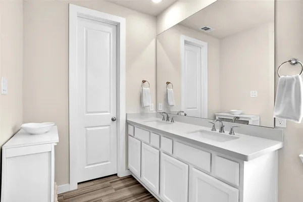 $2,800 | 440 Flowering Lotus Court, Conroe, TX 77318