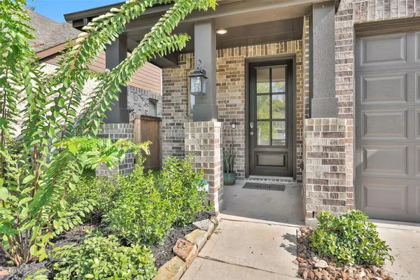 $2,800 | 440 Flowering Lotus Court, Conroe, TX 77318