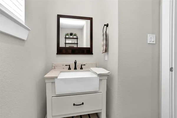 $2,800 | 440 Flowering Lotus Court, Conroe, TX 77318