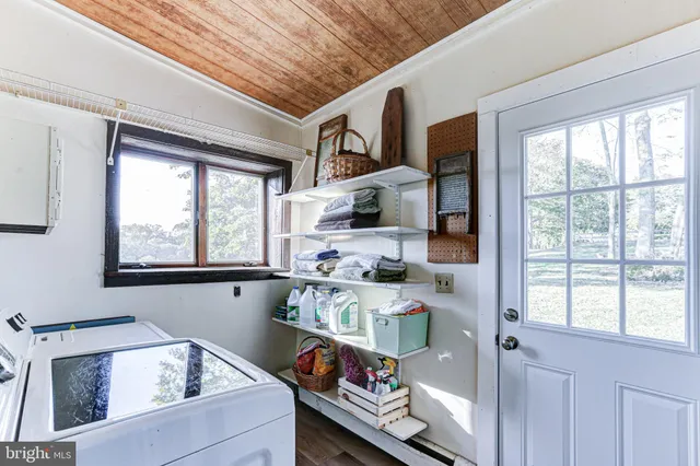 $1,050,000 | 1427 Flint Hill Road, Landenberg, PA 19350