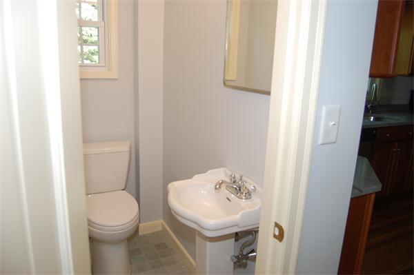 54 Columbine Road Milton, MA 02186 - Photo 7 of 16 Gallery Image 7