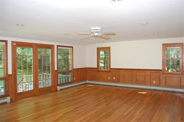 54 Columbine Road Milton, MA 02186 - Photo 8 of 16 Gallery Image 8