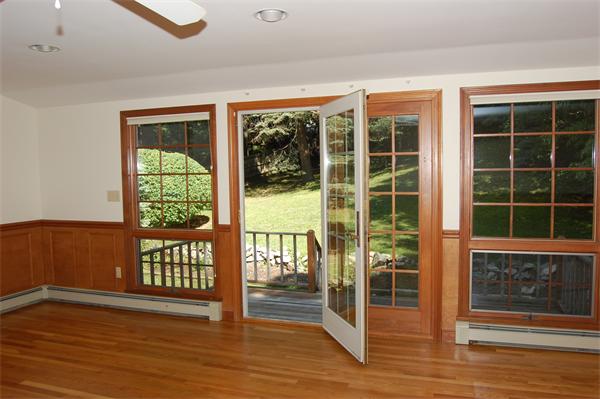 54 Columbine Road Milton, MA 02186 - Photo 9 of 16 Gallery Image 9