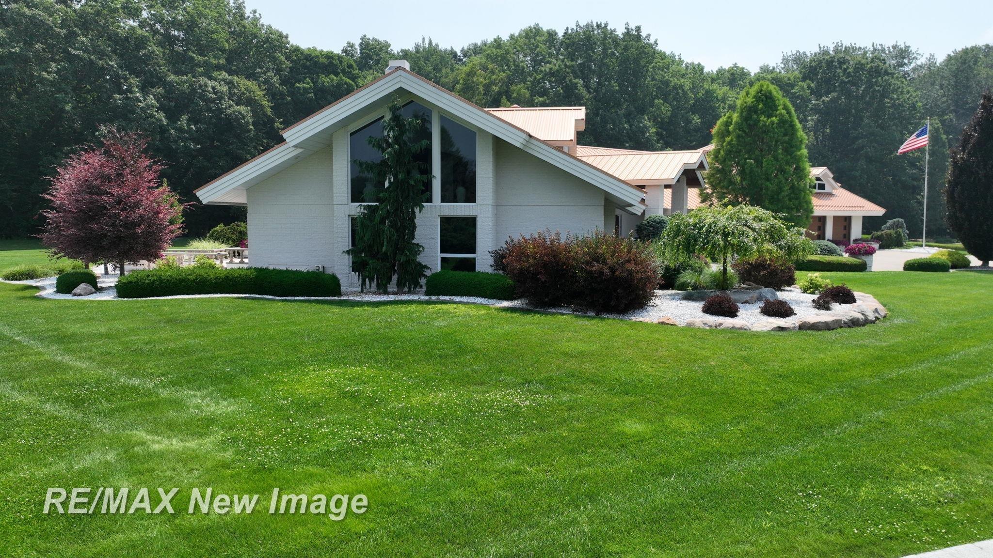 1134 North Graham Road Saginaw, MI 48609 - Photo 6 of 80