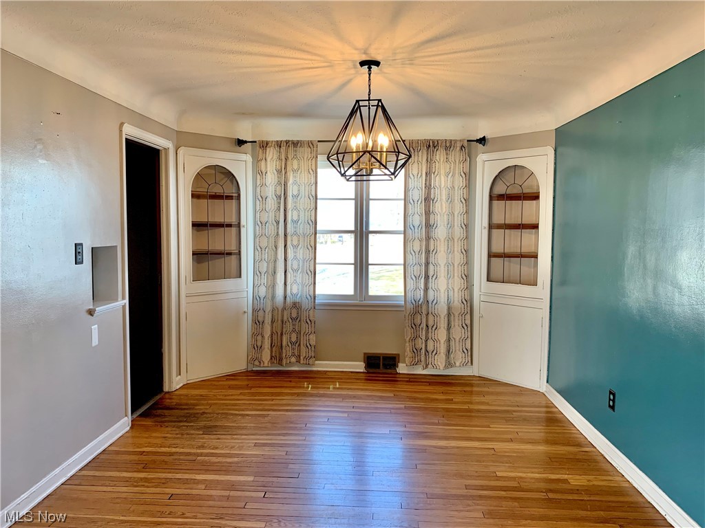 6988 Pearl Road Cleveland, OH 44130 - Photo 8 of 28 Gallery Image 8