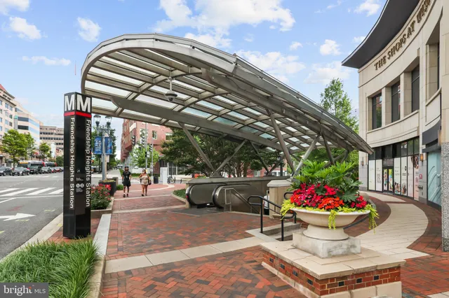 $2,000,000 | 4817 Chevy Chase Boulevard, Chevy Chase, MD 20815