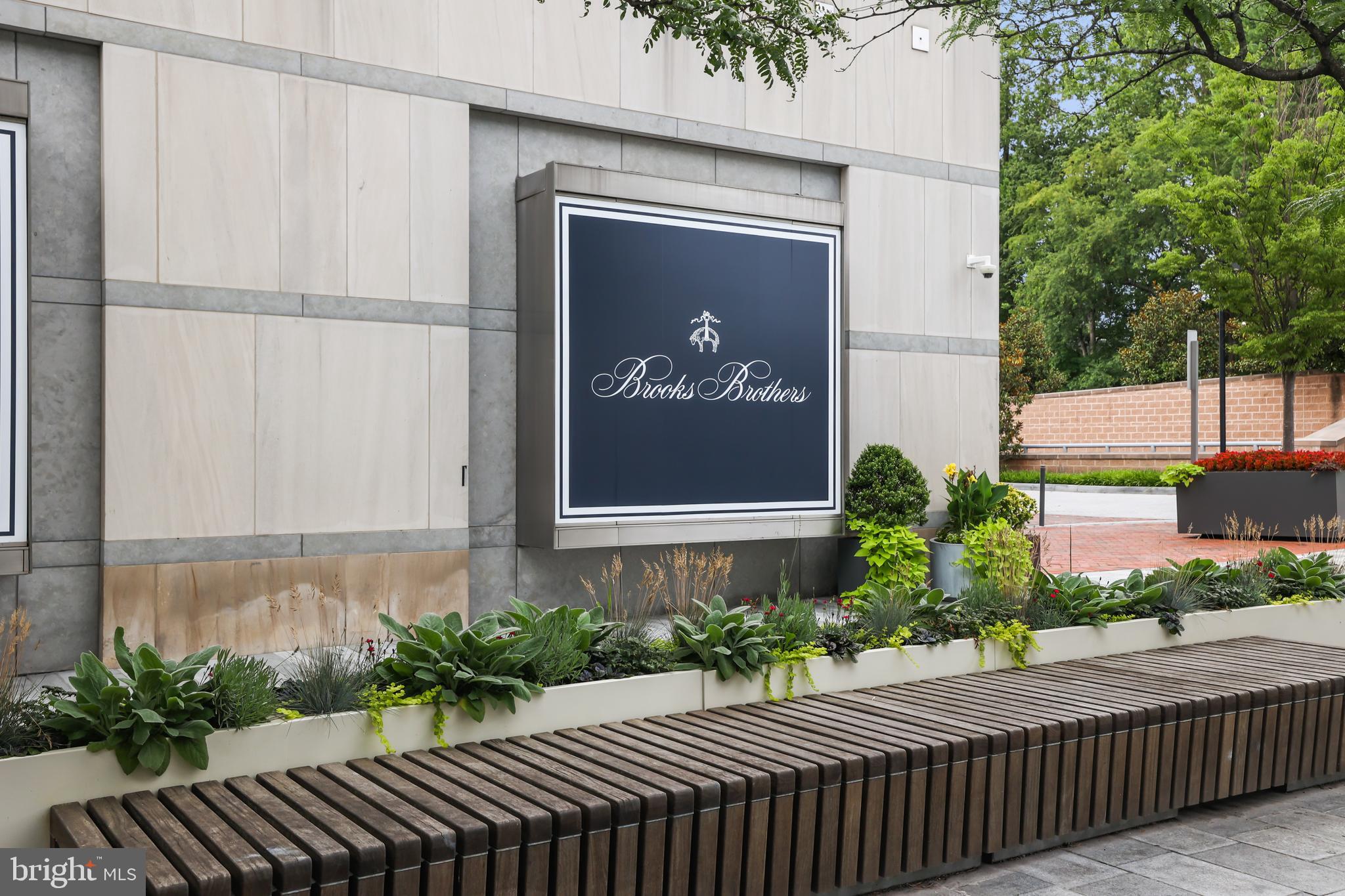 4817 Chevy Chase Boulevard Chevy Chase, MD 20815 - Photo 73 of 78 a front view of a house