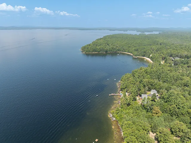 $4,200,000 | 361 Raymond Cape Road, Raymond, ME 04071