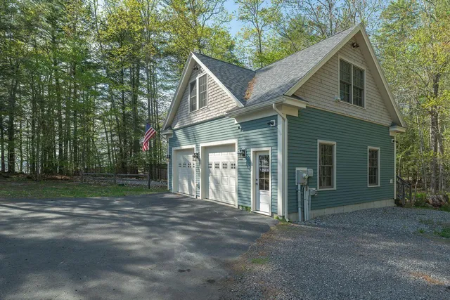 $4,200,000 | 361 Raymond Cape Road, Raymond, ME 04071