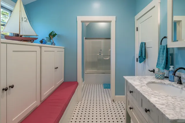 $4,200,000 | 361 Raymond Cape Road, Raymond, ME 04071