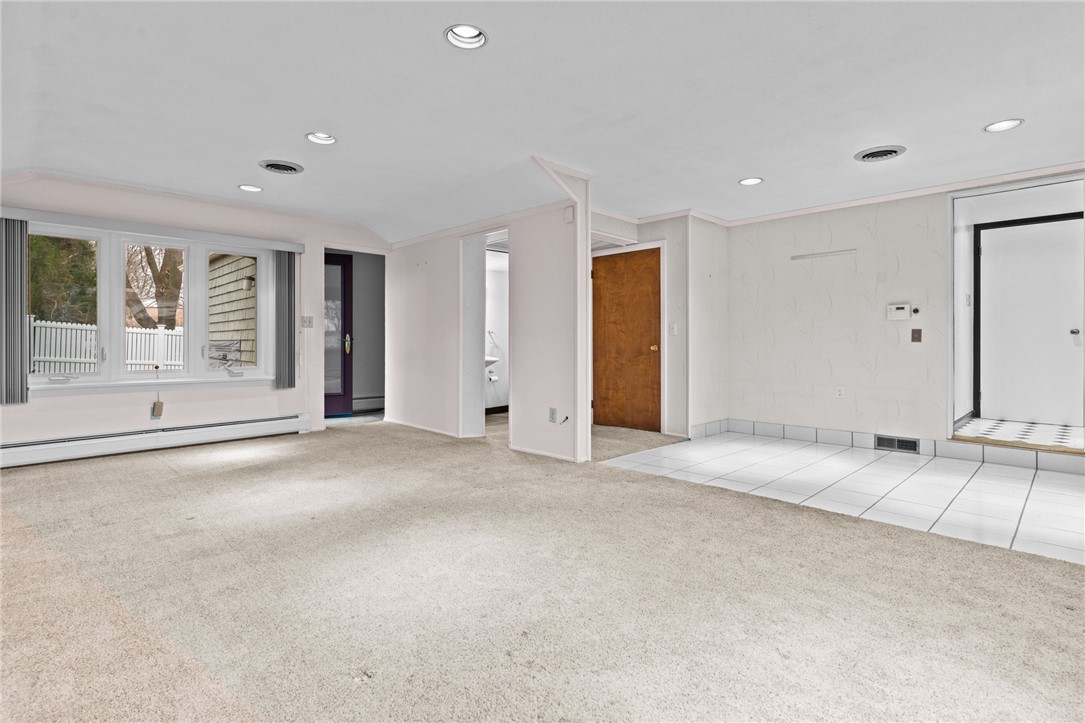 45 Rangeley Road Cranston, RI 02920 - Photo 19 of 35