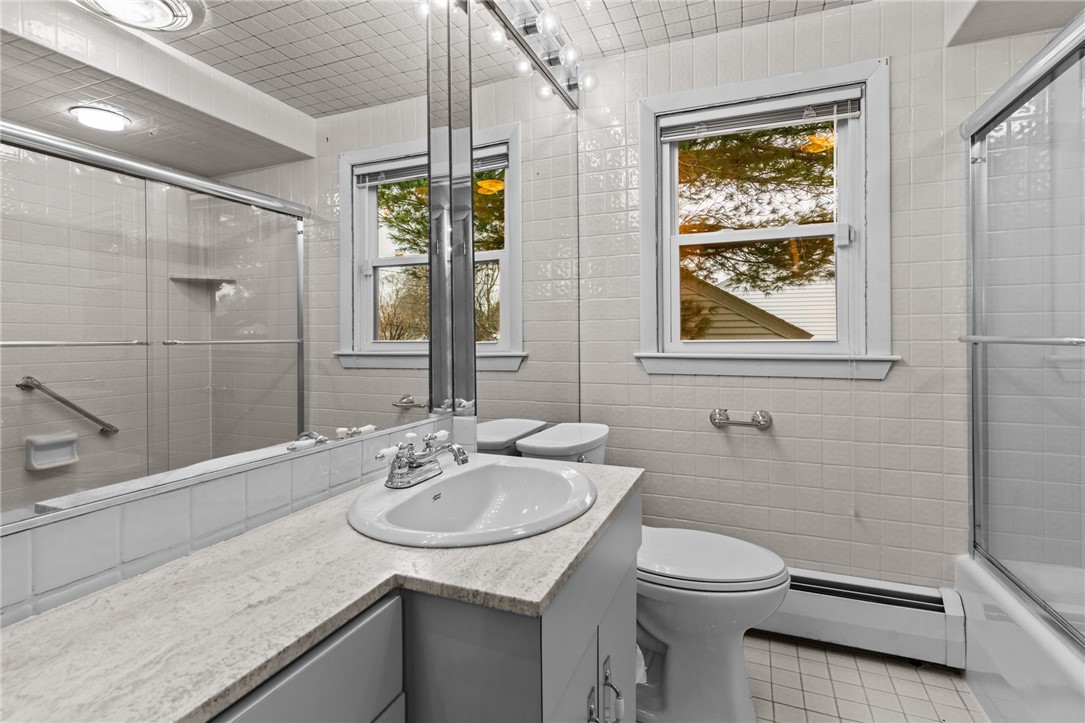 45 Rangeley Road Cranston, RI 02920 - Photo 32 of 35