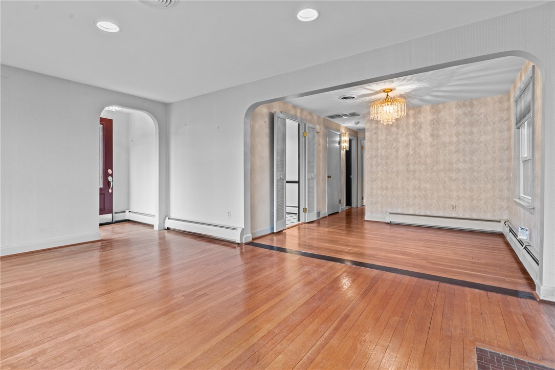 45 Rangeley Road Cranston, RI 02920 - Photo 9 of 35