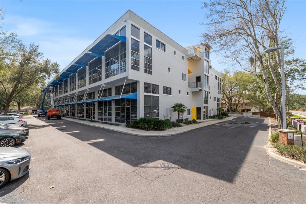 2515 Southwest 35th Place, Unit 219 Gainesville, FL 32608 - Photo 1 of 40