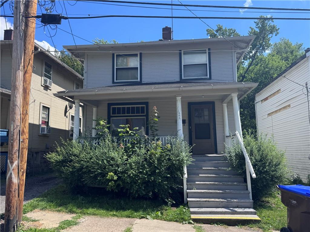 668 Hull Street Sharon, PA 16146 - Photo 3 of 4