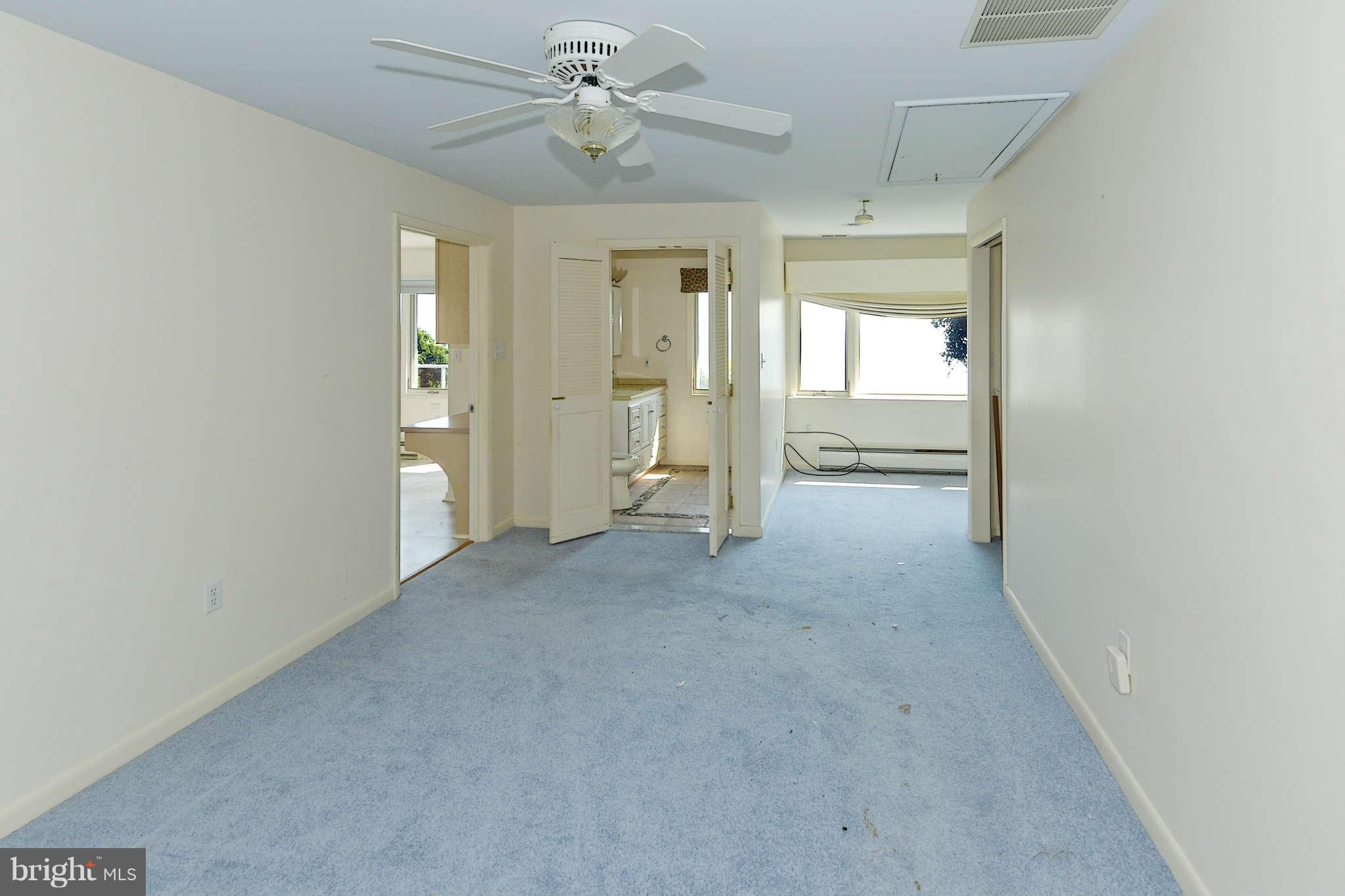 5146 Mountain Road Pasadena, MD 21122 - Photo 11 of 21 Interior General