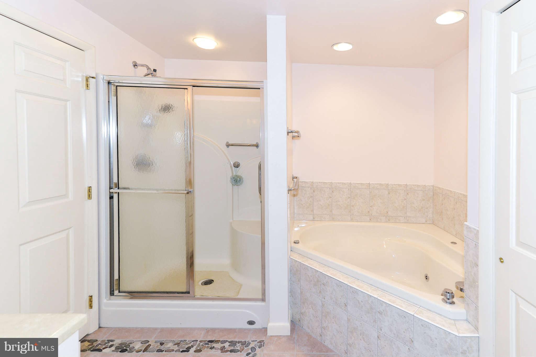 5146 Mountain Road Pasadena, MD 21122 - Photo 13 of 21 Bath