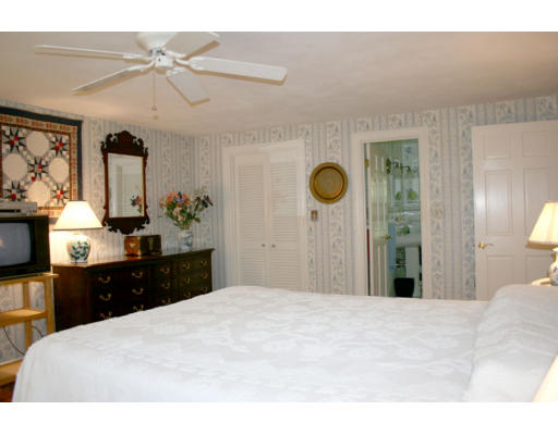 11 Pine Needle Road Wayland, MA 01778 - Photo 13 of 18 Gallery Image 13