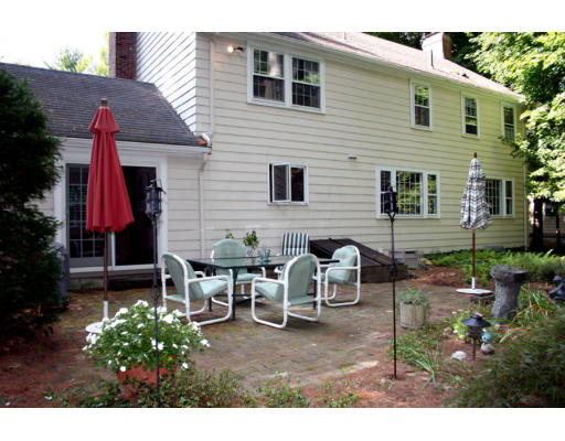 11 Pine Needle Road Wayland, MA 01778 - Photo 17 of 18 Gallery Image 17