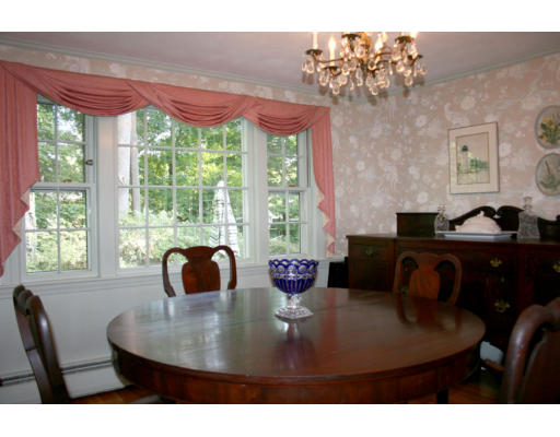 11 Pine Needle Road Wayland, MA 01778 - Photo 10 of 18 Gallery Image 10