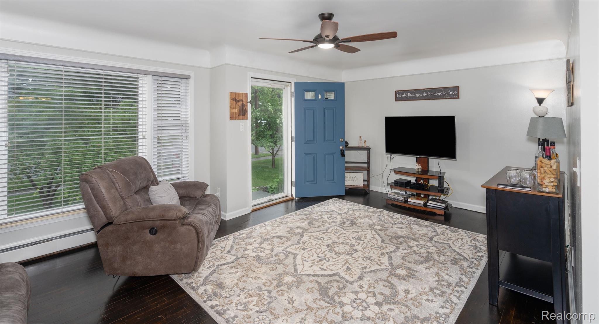 1380 Hampton Road Mount Clemens, MI 48043 - Photo 12 of 22 Gallery Image 12