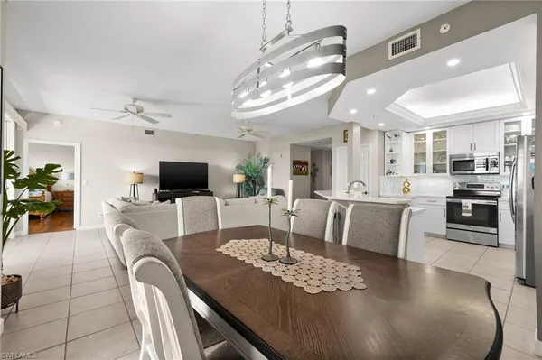 $599,000 | 201 Vintage Bay Drive, Unit B15, Marco Island, FL 34145