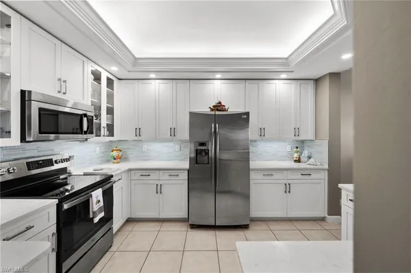 $599,000 | 201 Vintage Bay Drive, Unit B15, Marco Island, FL 34145