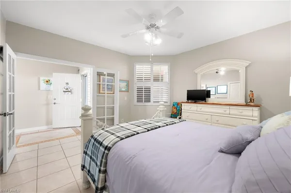 $599,000 | 201 Vintage Bay Drive, Unit B15, Marco Island, FL 34145
