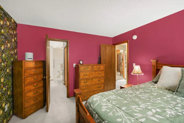 $167,000 | 12600 Parkwood Drive, Unit 307, Burnsville, MN 55337