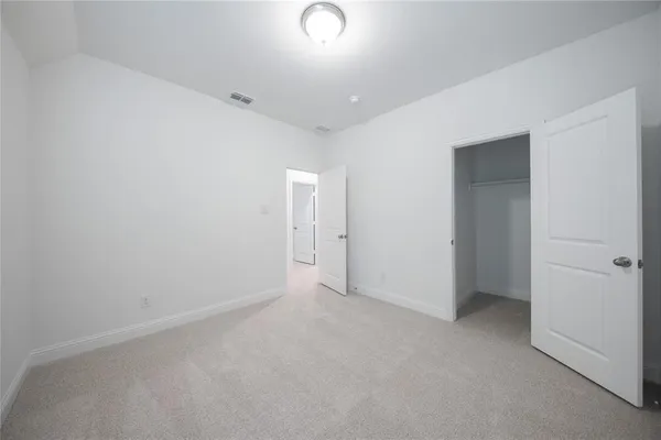 $469,990 | 102 National Court, Forney, TX 75126