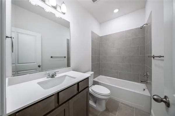 $469,990 | 102 National Court, Forney, TX 75126