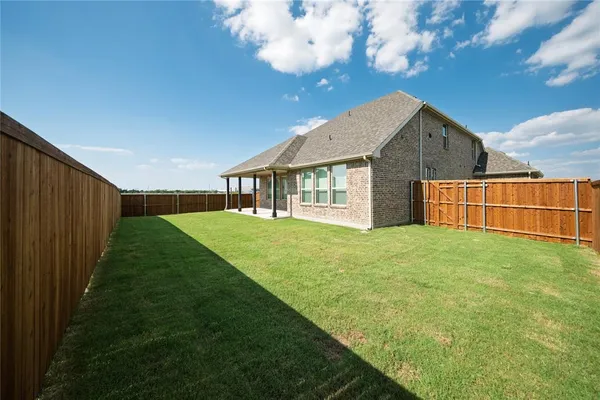 $469,990 | 102 National Court, Forney, TX 75126